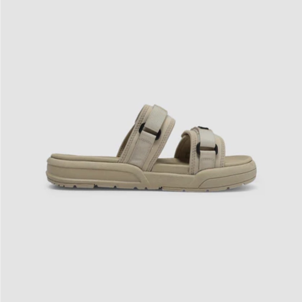 SEICHI Men's Beige Slip-On Sandals - Picture 6 of 8